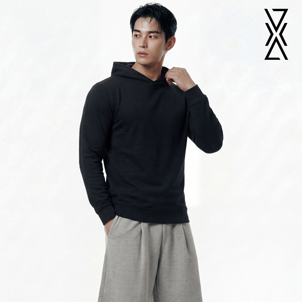 엑서브 로고 사선 넥라인 긴팔 머슬핏 후드티셔츠 디테일